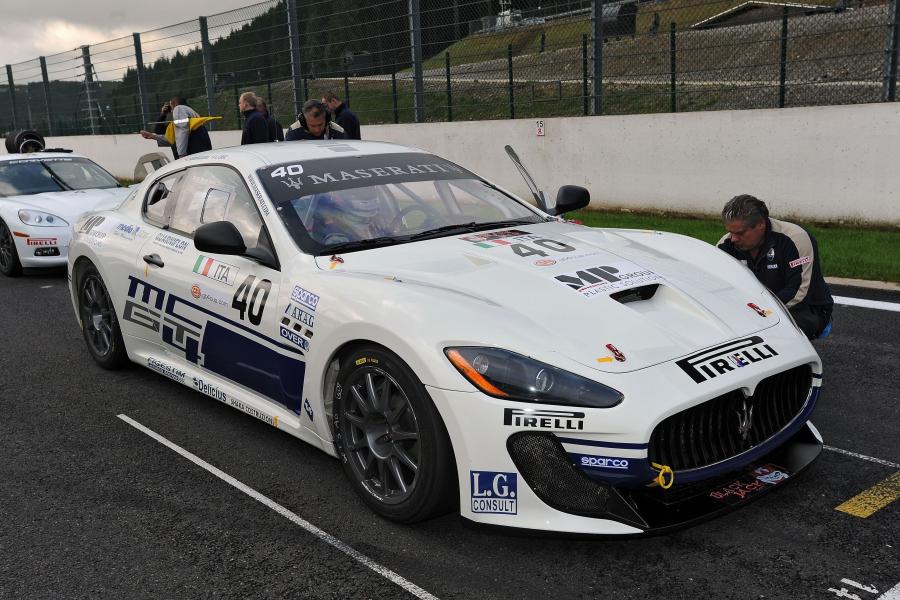  Maserati GranTurismo MC GT4 2009 года  (фото 20 из 71)